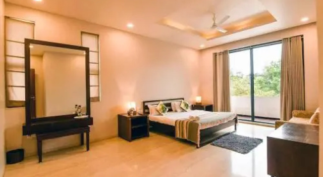 EKO STAY (Gold)- PALM GROVE VILLA
