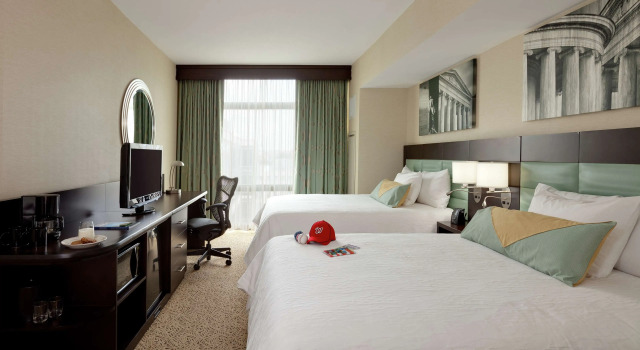 Hilton Garden Inn Washington D.C./U.S. Capitol, Забронировать Отель Northeast Вашингтон, рядом с LeDroit Park Residences