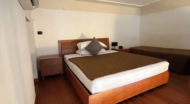 Апартаменты с 2 комнатами с балконом и с видом на канал Apartments Venice