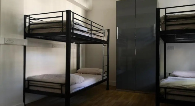 Кровать в общем номере (женский номер) Bowden Court