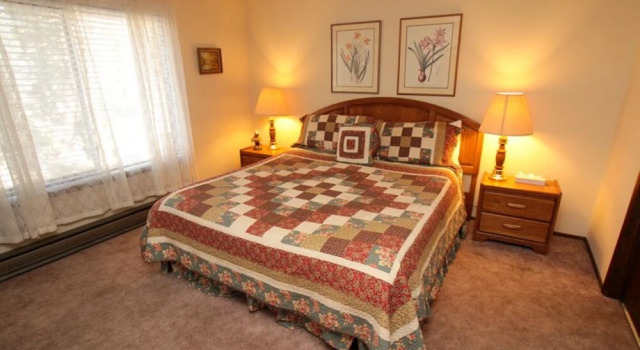 Discovery 4 #128 3 Bedrooms 2.5 Bathrooms Condo