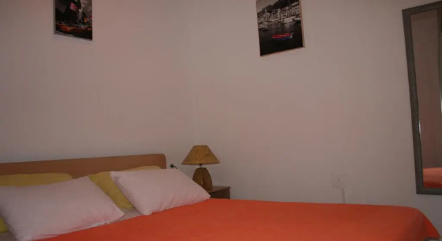 Apartments Simiž, Забронировать Апартаменты/квартира Ластва Грбальска 