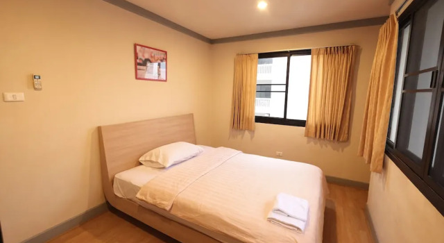 Nontsee Apartment