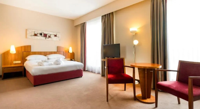 Номер Deluxe Astoria Hotel Antwerp