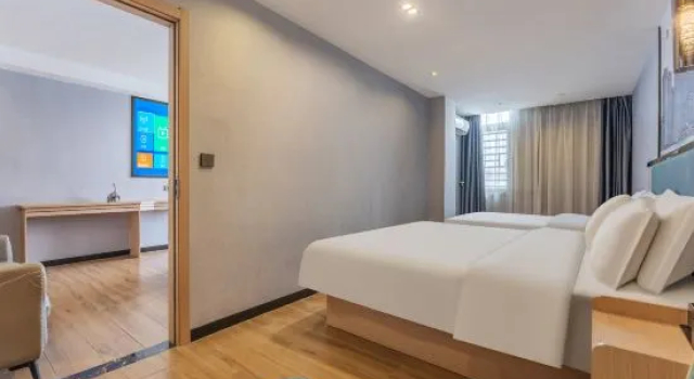 Двухместный люкс Jieyang Fengjiang E-sports Hotel