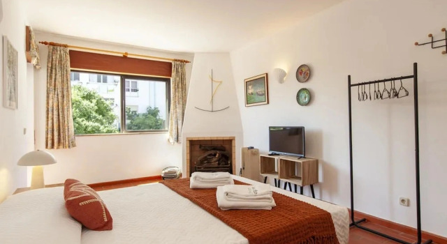 Коттедж N 02 - Bedroom 2 in Amaro Sight Guesthouse