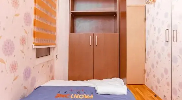 Suite doppia Front One Budget Bekasi