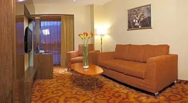 Полулюкс RIN Grand Hotel