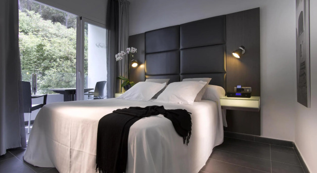 Villa Cala Llonga, Prenota Villa Santa Eulalia del Rio Ibiza