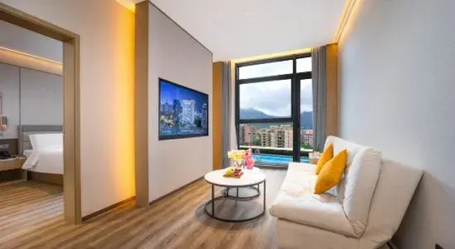 Люкс Deluxe Meihao Lizhi Hotel (Guangken Tianhe No.1 Branch)