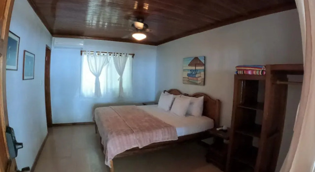 Casa Cecilia Beach Front, Забронировать Отель Санта-Тереза-Бич Пунтаренас