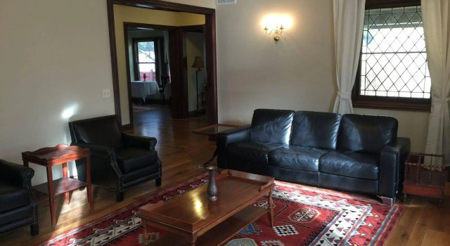 Dartmouth House Inn, Забронировать Гостевой дом Рочестер Finger Lakes
