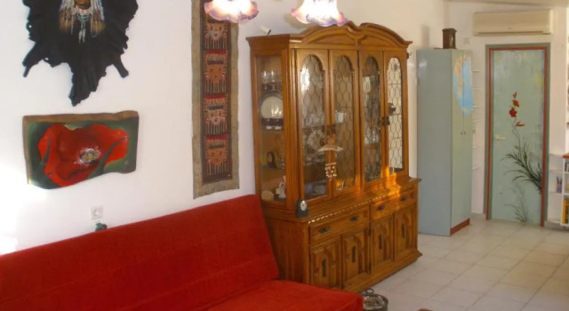 Beachfront self-catering studios in Psatha Bay - 60km from Athens, Забронировать Отель Псата Мандра - Эидйллиа