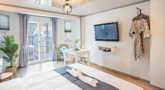 Gyeongju Papaya Aegyeondongban Pension, Забронировать Отель Отели провинции Кёнсан-Пукто 3 звезды, 3*
