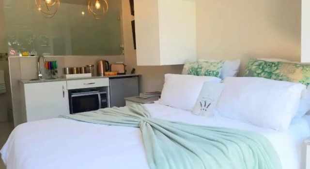 Sea Breeze Bloubergstrand, Boek Hotel Hotels in Table Bay met zwembad, Zwembad