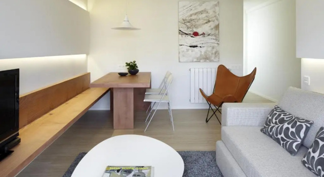 Mur Apartment by FeelFree Rentals, Rezerwuj Apartament Hotele w Baskonia z parkingiem, Parking