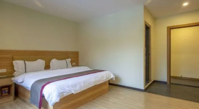 Люкс Orange Hotel (Zhongshan Tanzhou Town Government)