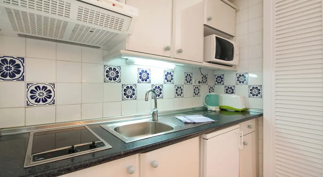 Студия с балконом Apartamentos Siesta I