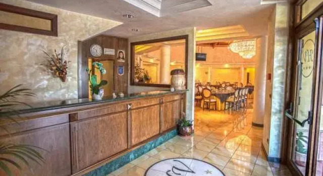 Hotel Valeria, Varaa Hotelli Simbario Calabria