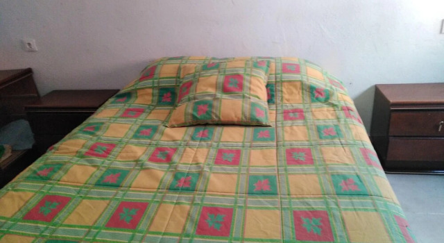 House With 2 Bedrooms in Ciudad Real, Book Hotel Ciudad Real 