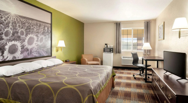 Super 8 by Wyndham Holton, Réserver Hôtel Holton Kansas