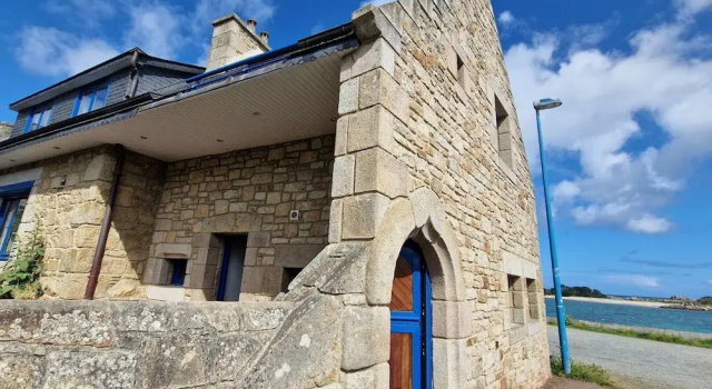 Breton Holiday Home With Fantastic sea View, Rezerwuj Dom wakacyjny  