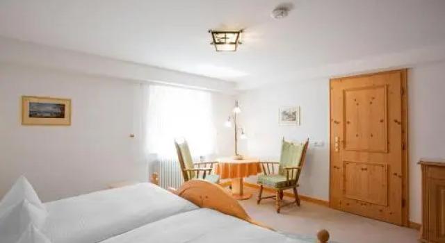 Gästehaus Prinzregent Luitpold, Rezervovat Hotel Hotely v Franconian Forest se snídaní, Snídaně