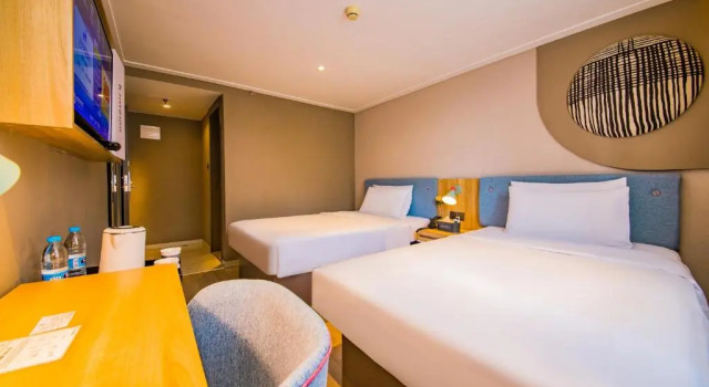 Двухместный номер Standard Home Inn Changsha Railway Station Bayi Road