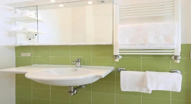 Двухместный номер Standard с балконом Hotel Caravel