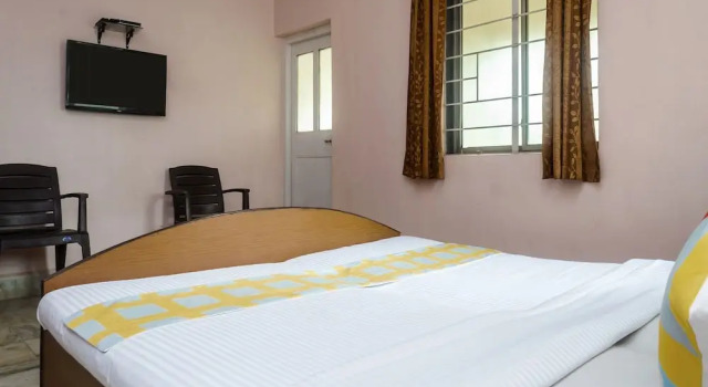 OYO 18864 Home Garden View Stay Lonavala