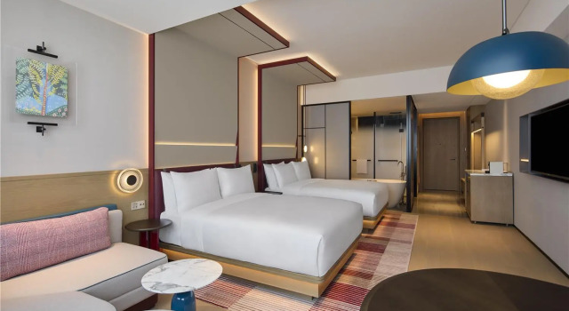 Четырёхместный номер Standard Canopy By Hilton Shanghai Belfry Plaza