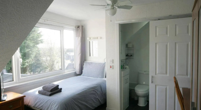 Dean Park Guest House
