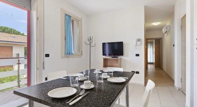 Spacious Apartment in Rosolina Mare near Beach, Prenota Appartamento Hotel a Veneto con parcheggio, Parcheggio