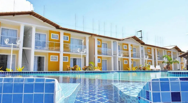 Apartamento na praia Taperapuan/Próx. Axé Moi/Mobiliado, Забронировать Апартаменты/квартира Отели Порту-Сегуру с бассейном, Бассейн