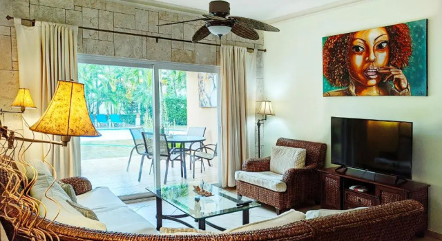 Ocean Dream 2bdr/2bth Ground floor