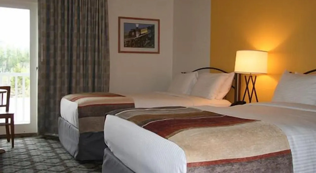 The Lodge at Bretton Woods, Varaa Hotelli Hotellit New England uima-altaalla, Uima-allas