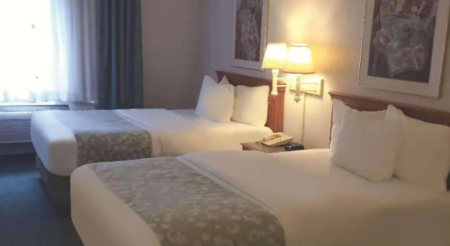 Номер Standard La Quinta Inn by Wyndham Columbus I-70E Reynoldsburg