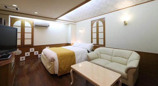 Hotel Fine Garden Okayama 2, Varaa Hotelli Hotellit Okayama aamiaisella, Aamiainen