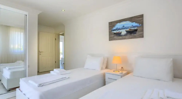 Diamond Villa 04