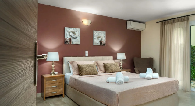 Апартаменты Luxury Villa Dionysios