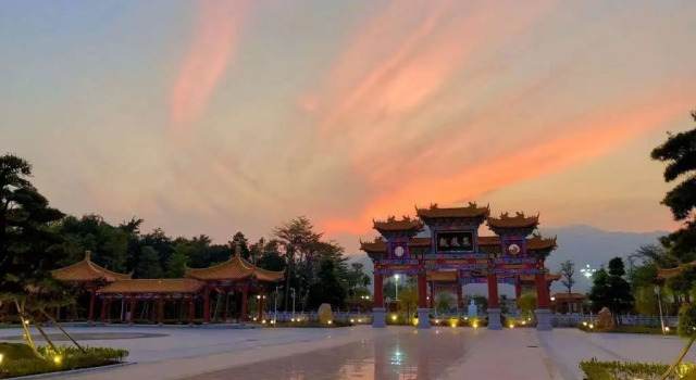 Howard Johnson by Wyndham Hot Springs Hotel Chaozhou, Book Hotel Hoteller i Chaozhou med morgenmad, Morgenmad