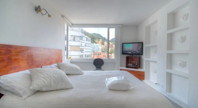 Apartment Zona Rosa 2204