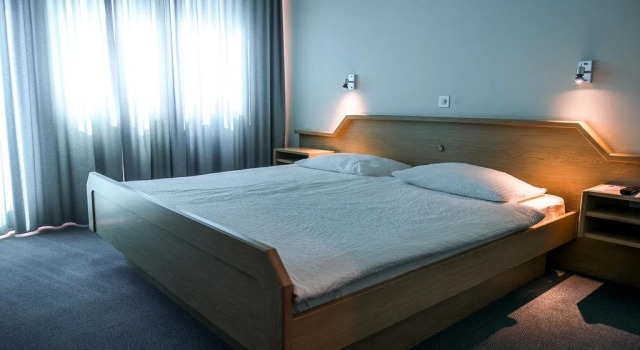 Sportcenter Wellnesshotel Olympica, Rezervați Hotel Brig 