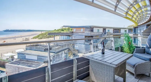 Waters Edge - 2 Bedroom Apartment - Tenby, Забронировать Апартаменты/квартира Апартаменты Тенби, рядом с Ocean Commotion, Апартаменты/квартира