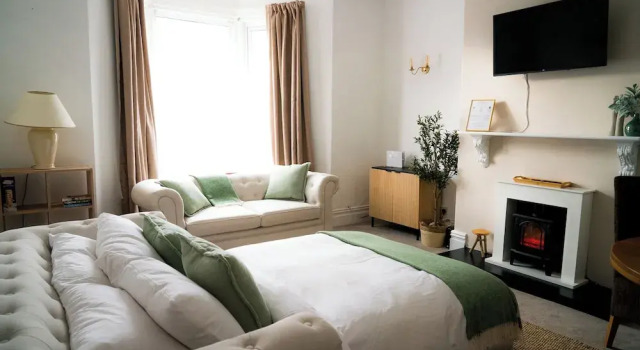 Centre of Whitley Bay Short & Long Stay