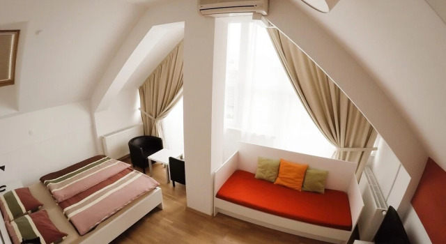 Apartments Agenija Bled, Prenota Appartamento Hotel a Gorenjska con parcheggio, Parcheggio