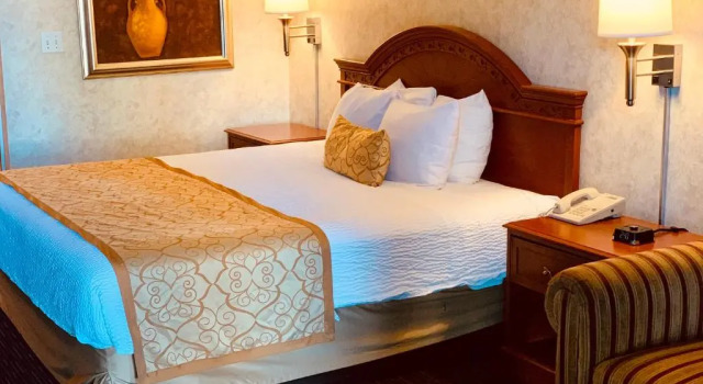 Номер Standard St. George Inn and Suites