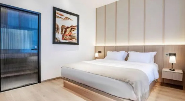 Люкс Business "Ya'an Jinyue · Manman Yucheng Private Enjoy Hotel (Ya'an Railway Station People's Hospital Branch
