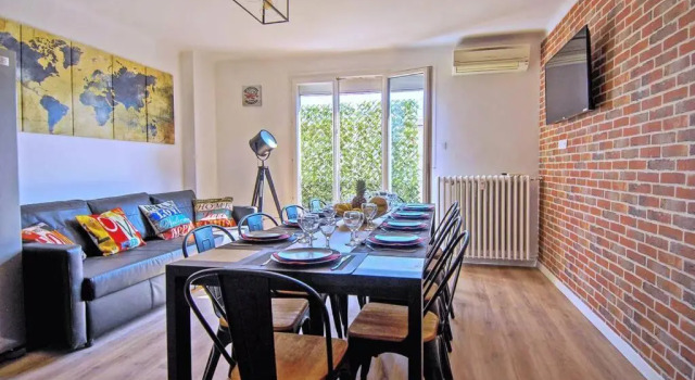 Climatisé Gare StCHARLES 4 chambres Grand Balcon / experience-immo