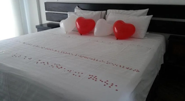 Hotel Gustafha, Rezerwuj Hotel Hotele w Villeta z basenem, Basen